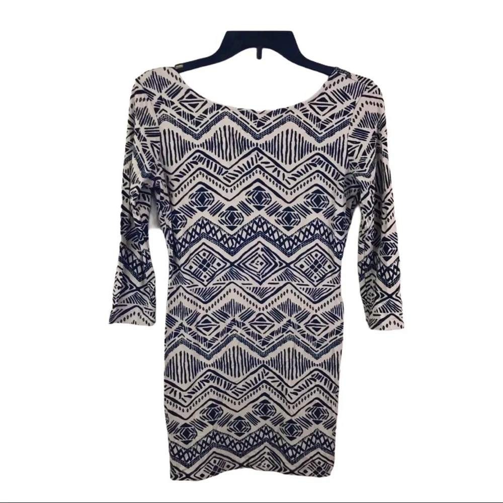 Forever 21 Aztec Print Dress Black Tan Large Womens Boho 3/4 Sleeve Mini Dress
